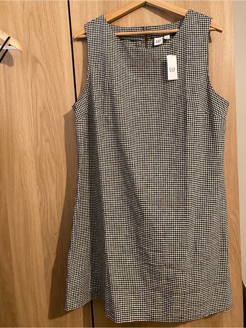 GAP Gingham Sleeveless Shift Dress